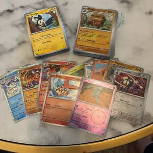 100-card Pokémon bulk lot from Black Bolt